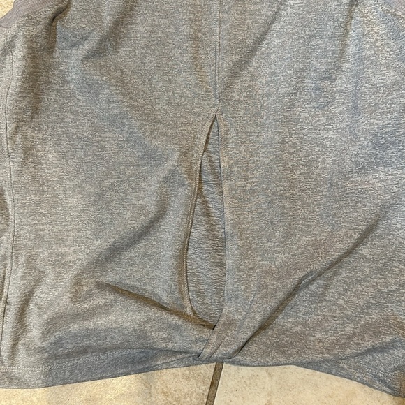 The North Face Dawn Dream Gray Cross Front Muscle Tank Top S - Picture 7 of 7